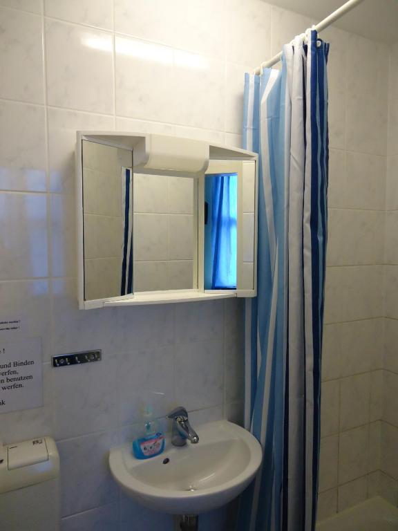 Hotel-Pension Gribnitz Berlin Rum bild