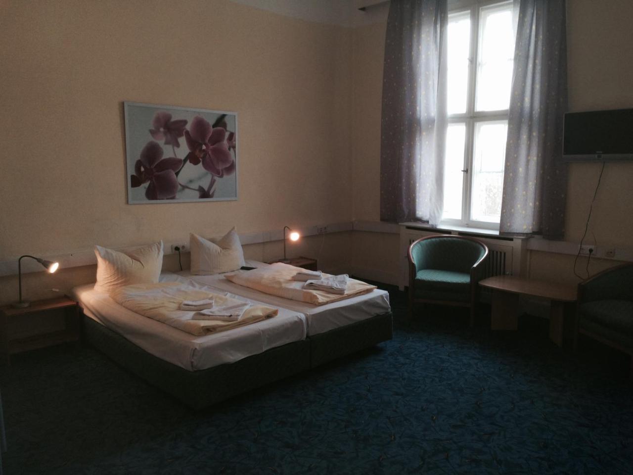 Hotel-Pension Gribnitz Berlin Exteriör bild
